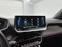 Peugeot e-2008 EV GT 50 kWh 136pk Automaat | Navigatie | Climate Control | Cruise Control | LED | Achteruitrijcamera | 17" LMV | Keyless Entry/Start | Verwarmde Voorstoelen | Apple Carplay/Android Auto |