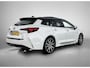 Toyota Corolla Touring Sports Hybrid 180 GR Sport | Black pack | Bi-Tone | Panoramadak | Dodehoekdetector |