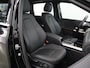 Mercedes-Benz B-klasse 180 Business Line | Panoramadak | Stoelverwarming | Achteruitrijcamera | Thermotronic |