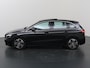 Mercedes-Benz B-klasse 180 Business Line | Panoramadak | Stoelverwarming | Achteruitrijcamera | Thermotronic |