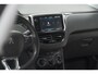 Peugeot 208 PureTech 82 Signature | Allseason banden | Navigatie | Parkeersensoren