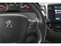 Peugeot 208 PureTech 82 Signature | Allseason banden | Navigatie | Parkeersensoren