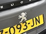 Peugeot 2008 1.2 GT 130pk Automaat | Navigatie | Climate Control | Cruise Control | Achteruitrijcamera | LED | 17" LMV | Apple Carplay/Android Auto |