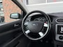 Ford Focus 1.6-16V Futura! 5-Deurs! Airco! Cruise! LM Velgen!