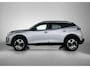 Peugeot 2008 1.2 Hybrid Allure 136pk Automaat | Dealer Onderhouden | Navigatie | Climate Control | Adaptieve Cruise Control | Camera Voor + Achter | Dodehoek Detectie | LED Koplampen | Lichtmetalen Velgen 17" | Lederen Stuurwiel | Apple Carplay/Android Auto |
