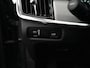 Volvo V90 2.0 T4 Momentum | Standkachel | Leder | Elek. stoel | Adaptive Cruise | BLIS | Trekhaak | 20" | Camera | Stoel- & stuurverwarming
