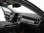 Volvo V90 2.0 T4 Momentum | Standkachel | Leder | Elek. stoel | Adaptive Cruise | BLIS | Trekhaak | 20" | Camera | Stoel- & stuurverwarming