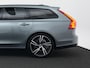 Volvo V90 2.0 T4 Momentum | Standkachel | Leder | Elek. stoel | Adaptive Cruise | BLIS | Trekhaak | 20" | Camera | Stoel- & stuurverwarming