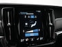 Volvo V90 2.0 T4 Momentum | Standkachel | Leder | Elek. stoel | Adaptive Cruise | BLIS | Trekhaak | 20" | Camera | Stoel- & stuurverwarming