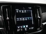 Volvo V90 2.0 T4 Momentum | Standkachel | Leder | Elek. stoel | Adaptive Cruise | BLIS | Trekhaak | 20" | Camera | Stoel- & stuurverwarming