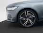 Volvo V90 2.0 T4 Momentum | Standkachel | Leder | Elek. stoel | Adaptive Cruise | BLIS | Trekhaak | 20" | Camera | Stoel- & stuurverwarming