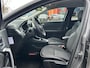 Renault Captur 1.3 TCe 140 Intens TREKHAAK CRUISE NAV CAMERA