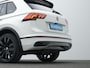Volkswagen Tiguan 1.4 TSI eHybrid 245 pk DSG R-Line Business | Panoramadak | Adaptief onderstel | 360 camera | Head-up display | IQ Light