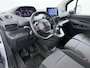 Peugeot Partner T 111PK BENZINE 3-Peroons Apple Carplay Android Auto Navi Airco Cruise Control Pdc DAB Regen-Lichtsensor Premium Euro 6 Betonplex Vloer Schuifdeur Achterdeuren Geen Gezeur met Millieuzones! Zeer compleet! Marge auto, dus er komt GEEN BTW bij !