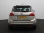 Kia Venga 1.4 CVVT ExecutiveLine | Camera | Stoelverwarming | Stuurverwarming | Navigatie |