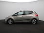 Kia Venga 1.4 CVVT ExecutiveLine | Camera | Stoelverwarming | Stuurverwarming | Navigatie |
