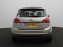 Kia Venga 1.4 CVVT ExecutiveLine | Camera | Stoelverwarming | Stuurverwarming | Navigatie |