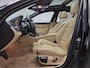 BMW 5-Serie Touring 520i High Executive - PANAROMADAK ! GARANTIE ! LUXE UITVOERING !