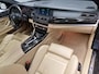 BMW 5-Serie Touring 520i High Executive - PANAROMADAK ! GARANTIE ! LUXE UITVOERING !