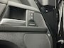Land Rover Defender 110 2.0 P300e 110 X-Dynamic HSE | Black-Optic | Panorama | 360 Camera | Meridian | Trekhaak | Luchtvering | ACC | Stoelventilatie | Cold-Climate Pack | Leder | Head-Up | Keyless-Entry | Luchtvering | 22'' | Memory | Interieurdelen Leder | Standkachel | Dodehoek |