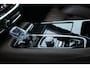 Volvo V60 T8 Automaat Twin Engine AWD Inscription |Panoramadak| Head up display| Electrisch bedienbare voorstoelen| Nappa Lederen interieur| Semi eletrische trekhaak| Rondomzicht Camera| Adaptieve Cruise Control.