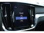 Volvo V60 T8 Automaat Twin Engine AWD Inscription | Panoramadak | Semi elektrische trekhaak | Head up display | Elektrisch bedienbare voorstoelen | Nappa Lederen interieur | Rondomzicht Camera | Adaptieve Cruise Control