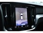 Volvo V60 T8 Automaat Twin Engine AWD Inscription | Panoramadak | Semi elektrische trekhaak | Head up display | Elektrisch bedienbare voorstoelen | Nappa Lederen interieur | Rondomzicht Camera | Adaptieve Cruise Control