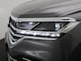 Volkswagen Touareg Elegance 3.0 TSi eHybrid 4MOTION 381 PK | V6 | Plug-In | Trekhaak | Panoramadak | Lederen Bekleding | Achterklep Elektrisch | 21 Inch Velgen | LED Matrix | Stoelverwarming | Stoelventilatie