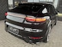 Porsche Cayenne 3.0 E-HYBRID - ORG. NL. - SPORT CHR. - PANO - 4-WIELST. - 22 INCH