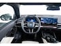 BMW i5 Touring eDrive40 M Sport Edition 84 kWh Trekhaak - Panoramadak - Parking/Driving Professional - Comfort Pack - Harman Kardon - Head up - Comfort Acces - Stuurwielrandverwarming - Active Guard -