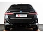 BMW i5 Touring eDrive40 M Sport Edition 84 kWh Trekhaak - Panoramadak - Parking/Driving Professional - Comfort Pack - Harman Kardon - Head up - Comfort Acces - Stuurwielrandverwarming - Active Guard -