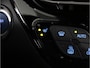 Toyota C-HR 2.0 Hybrid Bi-Tone Limited | Elek. verstelbare bestuurdersstoel | Stoelverwarming | JBL Premium Audio |