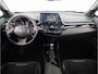 Toyota C-HR 2.0 Hybrid Bi-Tone Limited | Elek. verstelbare bestuurdersstoel | Stoelverwarming | JBL Premium Audio |