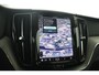 Volvo XC60 T6 AWD Plus Dark | Stoel + Stuur verwarming | Trekhaak | BLIS |