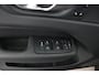 Volvo XC60 T6 AWD Plus Dark | Stoel + Stuur verwarming | Trekhaak | BLIS |