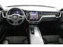 Volvo XC60 T6 AWD Plus Dark | Stoel + Stuur verwarming | Trekhaak | BLIS |