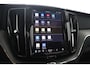 Volvo XC60 T6 AWD Plus Dark | Stoel + Stuur verwarming | Trekhaak | BLIS |