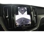 Volvo XC60 T6 AWD Plus Dark | Stoel + Stuur verwarming | Trekhaak | BLIS |