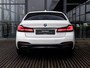 BMW 5-Serie 530i High Executive Edition | M-SPORT | BMW LASERLIGHT | 20 INCH | COMFORTSTOELEN | SCHUIF-KANTELDAK | ALPINWEISS | SHADOWLINE | NEDERLANDS GELEVERD |