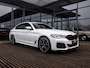 BMW 5-Serie 530i High Executive Edition | M-SPORT | BMW LASERLIGHT | 20 INCH | COMFORTSTOELEN | SCHUIF-KANTELDAK | ALPINWEISS | SHADOWLINE | NEDERLANDS GELEVERD |
