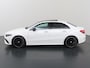Mercedes-Benz A-klasse Limousine 180 Star Edition AMG Panoramadak | Night-pakket | 19" AMG velgen | Sfeerverlichting | Stoelverwarming | Multibeam led koplampen