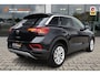 Volkswagen T-Roc 1.5 TSI Life | ACC | Camera | Keyless |