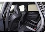 Volvo XC60 T8 Recharge AWD Ultra Black Edition - Luchtvering - Panorama/schuifdak - IntelliSafe Assist & Surround - 360º Camera - Harman/Kardon audio - Adaptieve LED koplampen - Verwarmde voorstoelen, stuur & achterbank - Parkeersensoren voor & achter - Elektr. bedienb. voorstoelen met geheugen - Head up display - Draadloze tel. lader - Extra getint glas - 21' LMV