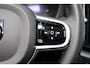 Volvo XC60 T8 Recharge AWD Ultra Black Edition - Luchtvering - Panorama/schuifdak - IntelliSafe Assist & Surround - 360º Camera - Harman/Kardon audio - Adaptieve LED koplampen - Verwarmde voorstoelen, stuur & achterbank - Parkeersensoren voor & achter - Elektr. bedienb. voorstoelen met geheugen - Head up display - Draadloze tel. lader - Extra getint glas - 21' LMV