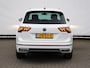 Volkswagen Tiguan 1.4 TSI eHybrid R-Line Business 245PK DSG | Led Matrix | Camera | Keyless | Trekhaak | Stoelverwarming | Side assist