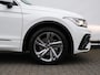 Volkswagen Tiguan 1.4 TSI eHybrid R-Line Business 245PK DSG | Led Matrix | Camera | Keyless | Trekhaak | Stoelverwarming | Side assist