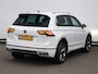 Volkswagen Tiguan 1.4 TSI eHybrid R-Line Business 245PK DSG | Led Matrix | Camera | Keyless | Trekhaak | Stoelverwarming | Side assist