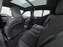 Volvo XC40 232pk Recharge Pro 70KwH Pano-Dak SOH 95% Adaptive-Cruise 20" Elektr.-Leer/Alcantara+Verwarmd+Memory Warmtepomp Harman&Kardon®-Hifi Camera Apple Carplay Android Auto Navi Ecc Pdc Led Elek.Achterklep Keyless Full Led Origineel NLse auto! € 54.000,- nieuw. 1e Eigenaar Origineel Nederlandse Auto Dealeronderhouden 1.500KG -Trekvermogen
