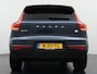 Volvo XC40 232pk Recharge Pro 70KwH Pano-Dak SOH 95% Adaptive-Cruise 20" Elektr.-Leer/Alcantara+Verwarmd+Memory Warmtepomp Harman&Kardon®-Hifi Camera Apple Carplay Android Auto Navi Ecc Pdc Led Elek.Achterklep Keyless Full Led Origineel NLse auto! € 54.000,- nieuw. 1e Eigenaar Origineel Nederlandse Auto Dealeronderhouden 1.500KG -Trekvermogen