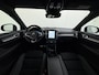 Volvo XC40 232pk Recharge Pro 70KwH Pano-Dak SOH 95% Adaptive-Cruise 20" Elektr.-Leer/Alcantara+Verwarmd+Memory Warmtepomp Harman&Kardon®-Hifi Camera Apple Carplay Android Auto Navi Ecc Pdc Led Elek.Achterklep Keyless Full Led Origineel NLse auto! € 54.000,- nieuw. 1e Eigenaar Origineel Nederlandse Auto Dealeronderhouden 1.500KG -Trekvermogen